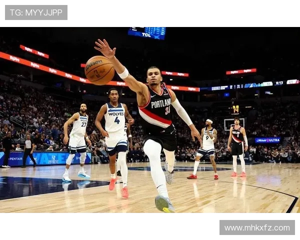 卡马拉实力大增成为众人瞩目的明星球员展现超凡表现